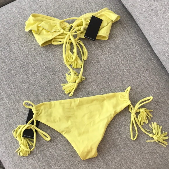 Brand new bikini!! 💛💛 - Picture 6 of 8